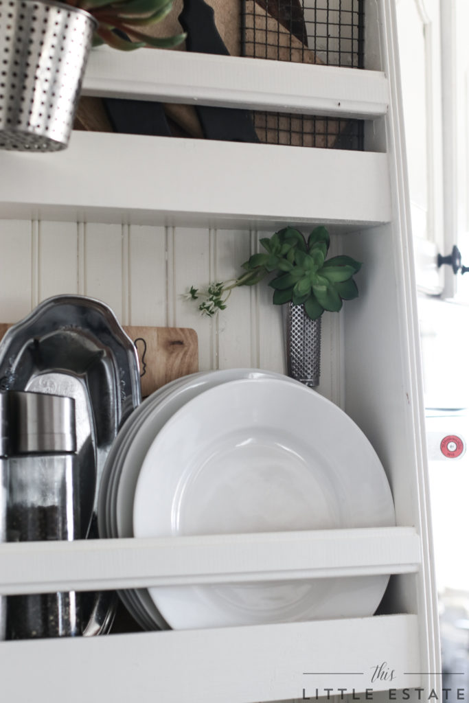 DIY Plate Rack: Plate Rack Kitchen Shelf 